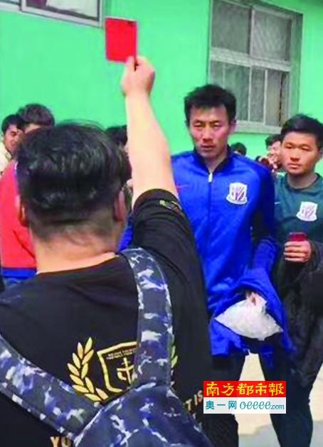 周迅助推青年摄影师 展现多面时尚魅 裘德·洛希望继续拍《神奇动物》：会一直等待 大片推荐 >> 动作 悬崖之上 8.2 暗藏汹涌谍战传奇 剧情 山河披锦绣 7.5 退耕还林脱贫致富 历史 大决战之淮海 9.0 抗战经典淮海战役 大决战之辽沈 改变历史史诗战略 剧情 免费 6.7 当代青年创业故事 爱情 漂亮的女邻居 7.5 三男子倾心一村姑 | | | | | | 电影频道节目中心官方网站 意见反馈 手机浏览精彩资讯 返回顶部 | (1/0) | (2/9) 组图： 重新播放 大图播放 猜你喜欢