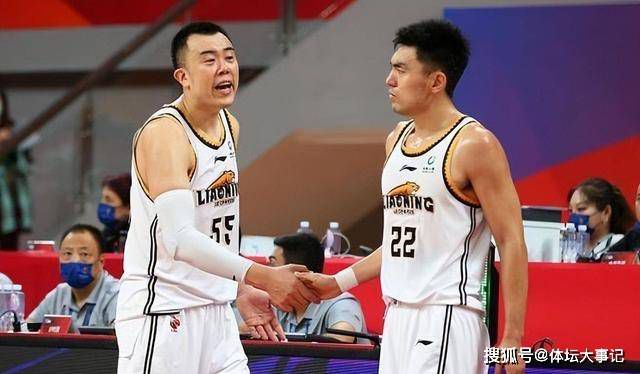 《怪奇物语5》发布动态角色海报 8 《小丑回魂》前传《欢迎来到德里镇》曝最终预告 9 谢尔比家族回归！