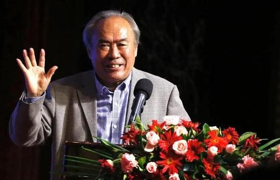《真爱至上》4k修复版全球重映 中国内地有望引进 2023-11-04 据外媒报道，经典爱情喜剧电影《真爱至上》迎来上映20周年，全新4k修复版即将在全球范围内进行重映。