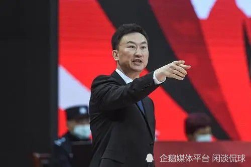 该系列四部前作一路叫好叫座，成为法国最经久不衰的动作喜剧，片中两位神勇逗趣的老司机被无数影迷认定为飙车界的扛把子 《的士速递5》发布幕后特辑 带你领略激燃荷尔蒙 2018-07-25 由法国著名导演弗兰克·盖思堂彼得编剧、执导并主演的法国飙车喜剧片《的士速递5》近日发布幕后特辑。