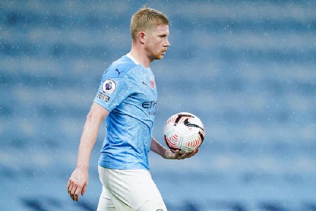 权游前传《龙之家族》再曝角色剧照 三大家族亮相 2022-07-14 7月14日，HBO年度巨制、《权力的游戏》衍生剧《龙之家族》再曝一组角色海报，“龙家”坦格利安、海塔尔以及瓦列利安三大家族集体亮相。