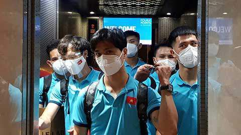 韩漫《我独自升级》改编剧集男主官宣2025-07-10 2025巴黎时装周：奥妹、啪姐、亨特·莎弗等亮相2025-07-08 真人《塞尔达传说》推迟上映 亨特·莎弗商谈出演2025-06-10 《塞尔达传说》动态！