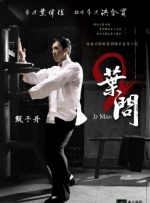 好莱坞宝贝奥德利娜海滩度假 丰满上围一览无余 2013-12-25 近日，热门美剧女主角奥德利娜·帕特里奇在夏威夷度假，身穿比基尼的她在海里快乐嬉闹，丰满的上围和纤细的腰身一览无余。