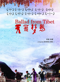 金·卡戴珊主演《诉讼女王》巴黎首 当地时间10月21日，法国巴黎，Disney+剧集《诉讼女王》（All\'s Fair）在化学之家举行首映礼。